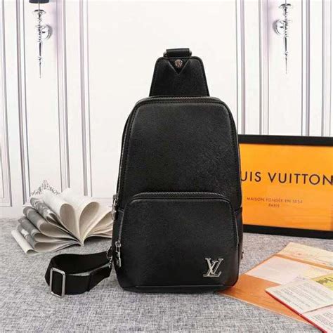 louis vuitton avenue sling bag black